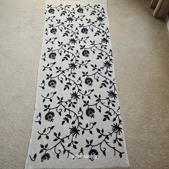 Ivory Wool Scarf with Black Chain Stitch Embroidery - Picture 3 of 14